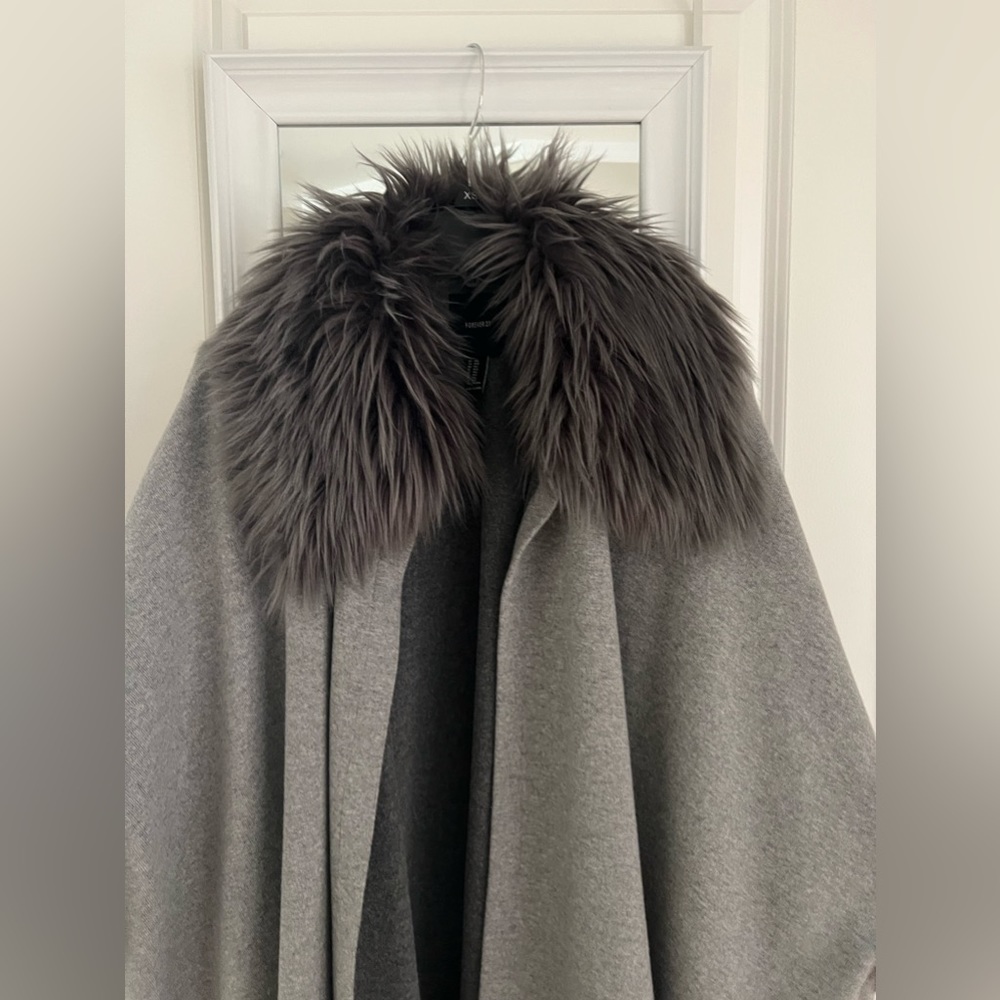 Coat! - Picture 3 of 3